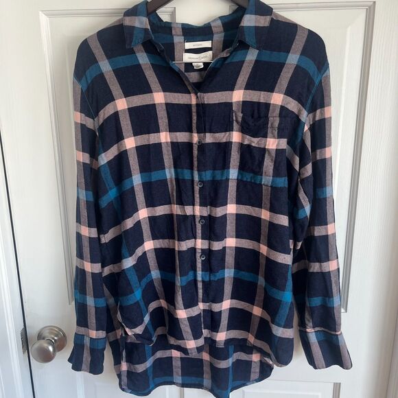 Treasure & Bond Blue Pink Plaid Long Sleeved Button Down Boyfriend Shirt SZ Med - Picture 2 of 8